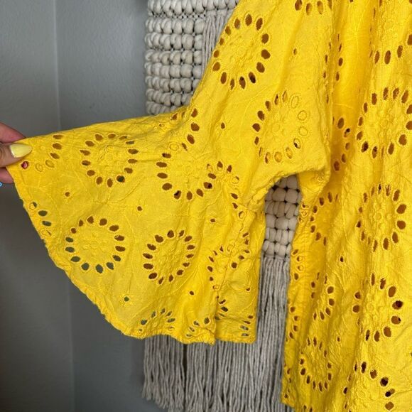 Soho Yellow Sunrise Orange Bell Sleeve Eyelet Blouse Large - Picture 5 of 7